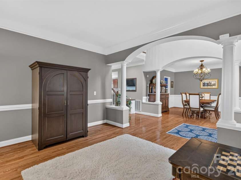 9220 Kensington Forest Drive, Harrisburg, NC 28075.  MLS# CAR4396043, YatesRealty ID 34771. Main Level Flex Room