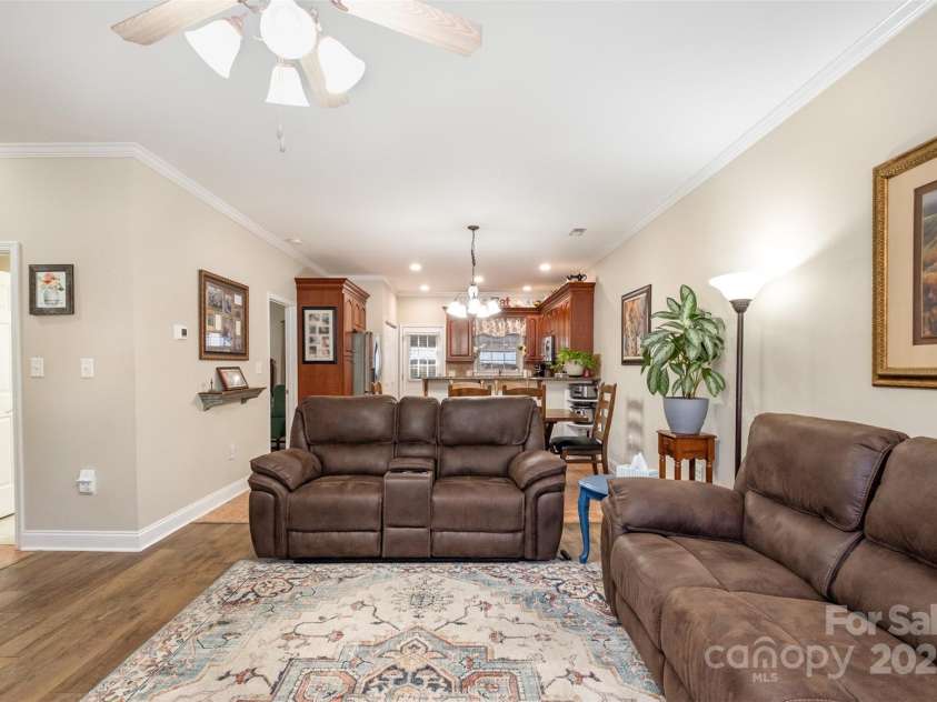 117 Quality Drive, Mount Holly, NC 28120.  MLS# CAR4294366, YatesRealty ID 34772. 