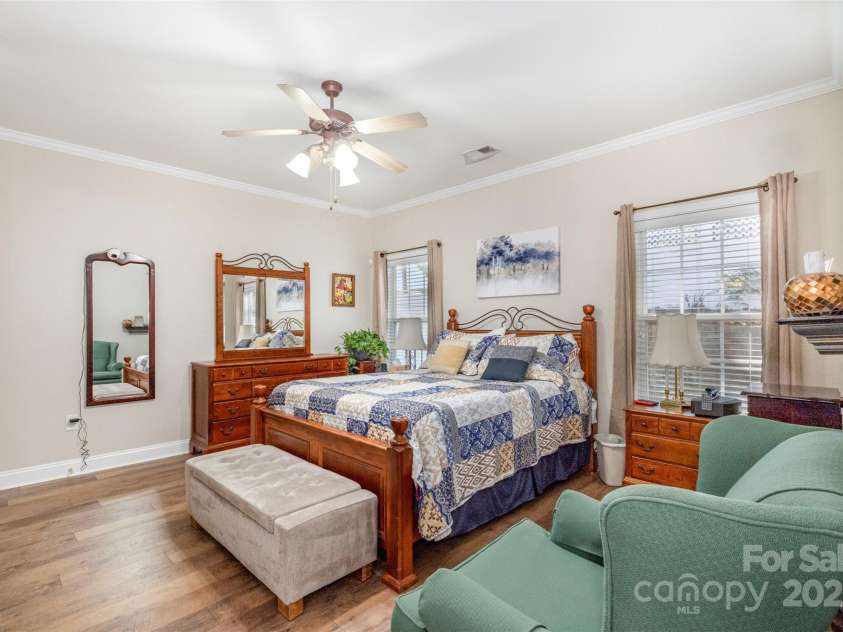 117 Quality Drive, Mount Holly, NC 28120.  MLS# CAR4294366, YatesRealty ID 34772. 