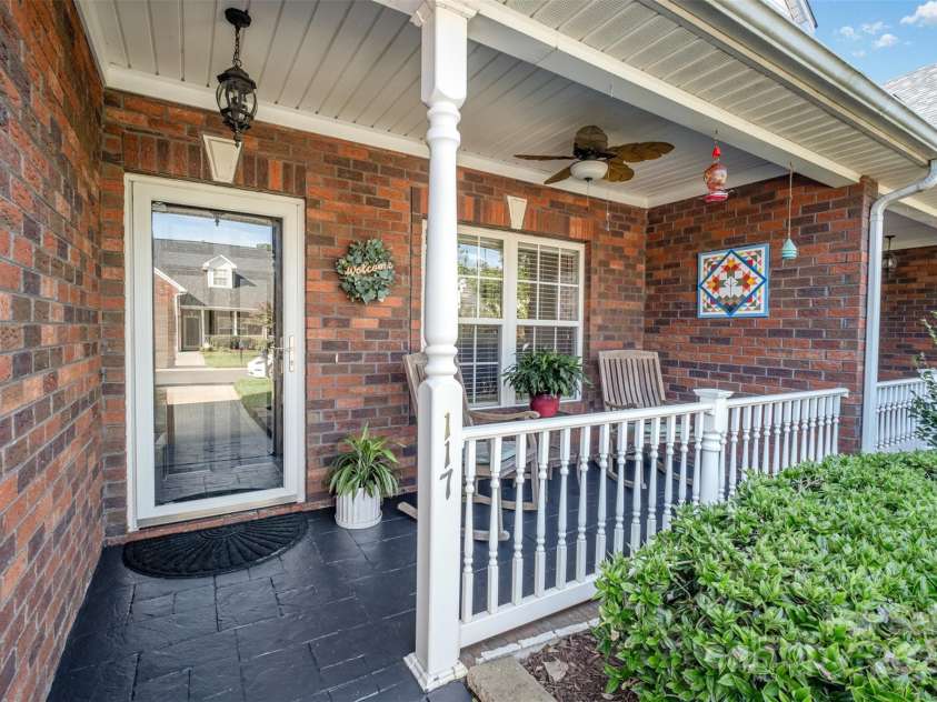 117 Quality Drive, Mount Holly, NC 28120.  MLS# CAR4294366, YatesRealty ID 34772. Front Porch 