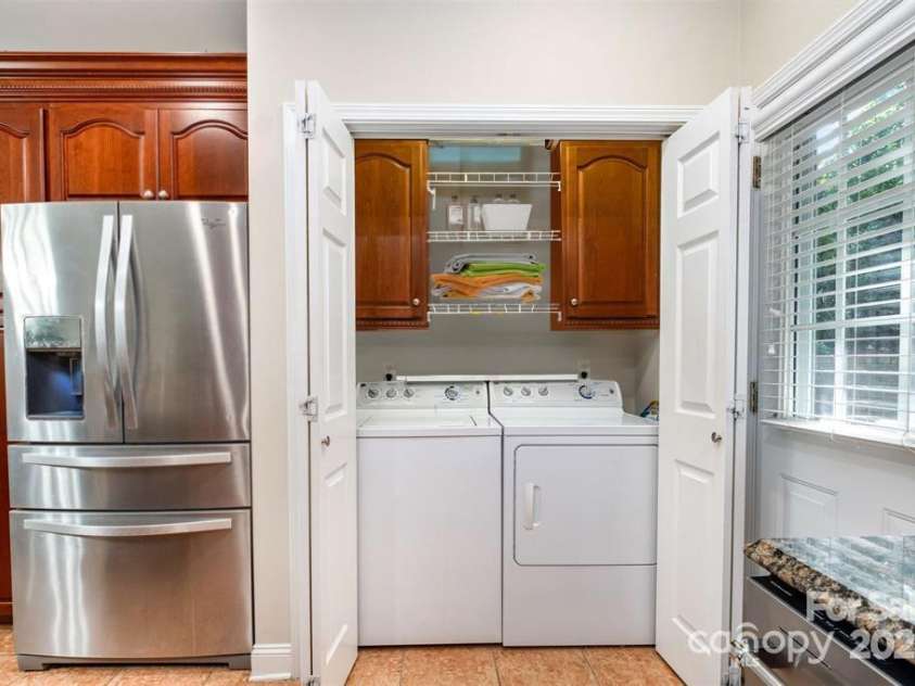 117 Quality Drive, Mount Holly, NC 28120.  MLS# CAR4294366, YatesRealty ID 34772. Landry Closet 