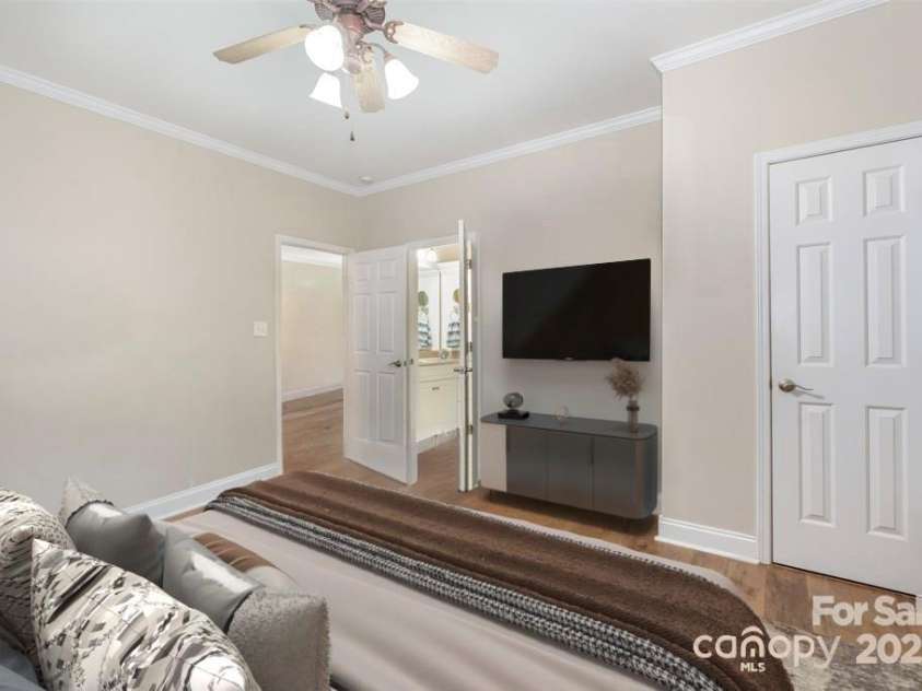 117 Quality Drive, Mount Holly, NC 28120.  MLS# CAR4294366, YatesRealty ID 34772. Primary Bedroom Downstairs 