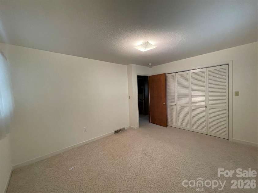 920 Page Street, Mount Pleasant, NC 28124.  MLS# CAR4400143, YatesRealty ID 34772. 