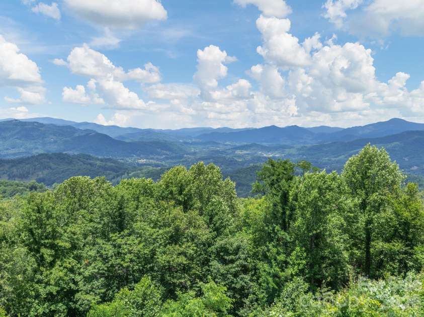 153 Windalier Lane, Waynesville, NC 28786.  MLS# CAR4398606, YatesRealty ID 34774. 