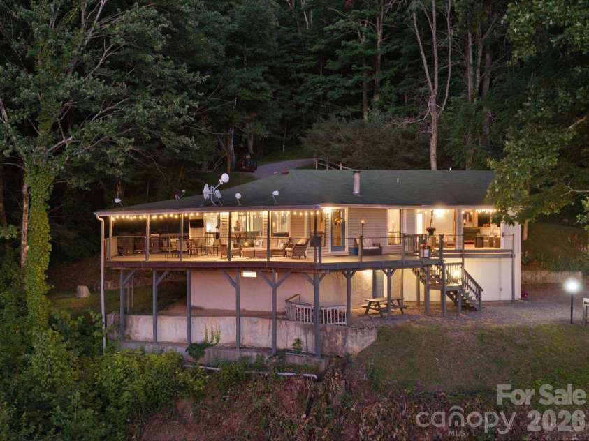 153 Windalier Lane, Waynesville, NC 28786.  MLS# CAR4398606, YatesRealty ID 34774. 