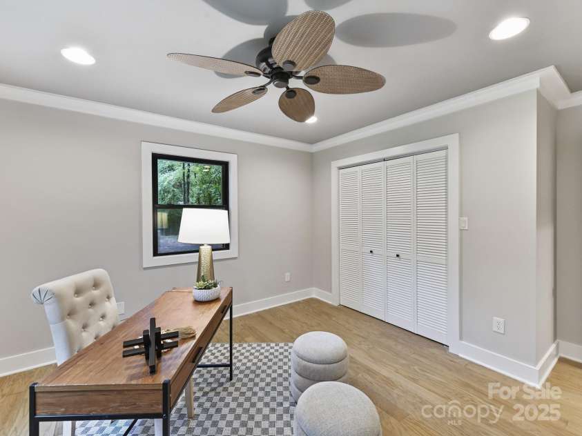 209 Falcon Drive, Concord, NC 28025.  MLS# CAR4291157, YatesRealty ID 34774. 