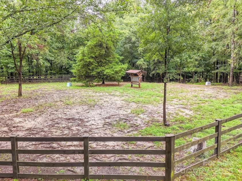 209 Falcon Drive, Concord, NC 28025.  MLS# CAR4291157, YatesRealty ID 34774. 