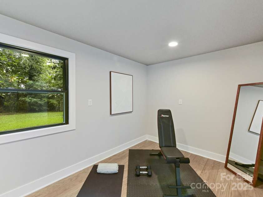 209 Falcon Drive, Concord, NC 28025.  MLS# CAR4291157, YatesRealty ID 34774. 