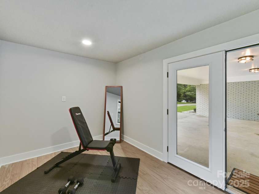 209 Falcon Drive, Concord, NC 28025.  MLS# CAR4291157, YatesRealty ID 34774. 