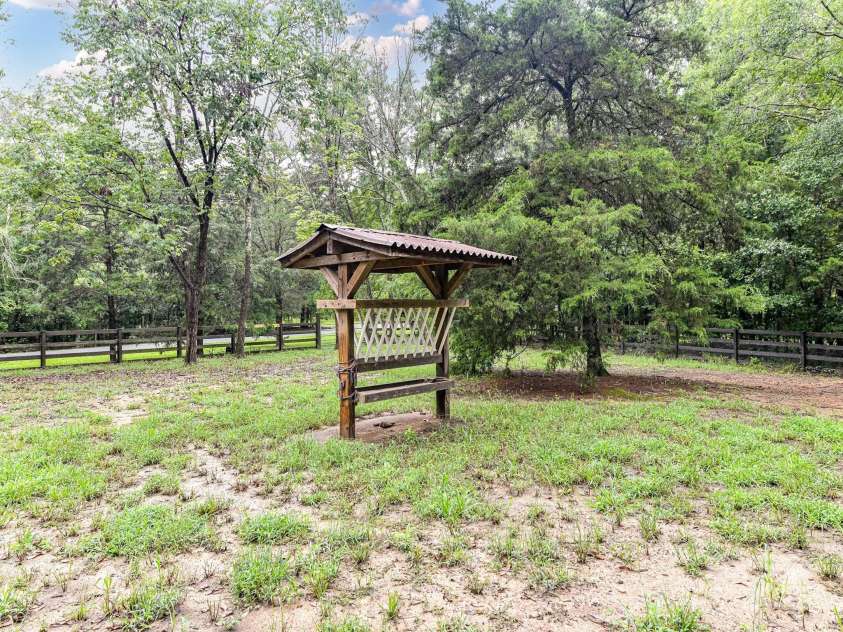 209 Falcon Drive, Concord, NC 28025.  MLS# CAR4291157, YatesRealty ID 34774. 