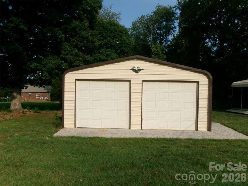 5934 St Peters Church Road, Conover, NC 28613.  MLS# CAR4399791, YatesRealty ID 34775. 2 car garage