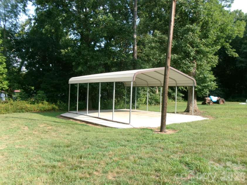 5934 St Peters Church Road, Conover, NC 28613.  MLS# CAR4399791, YatesRealty ID 34775. 