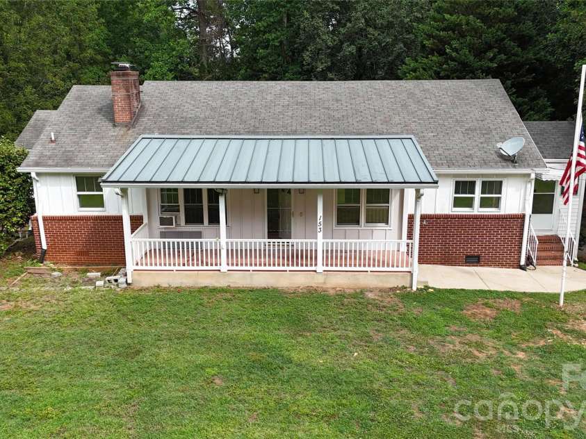 153 Southwinds Drive, Rutherfordton, NC 28139.  MLS# CAR4398388, YatesRealty ID 34776. 