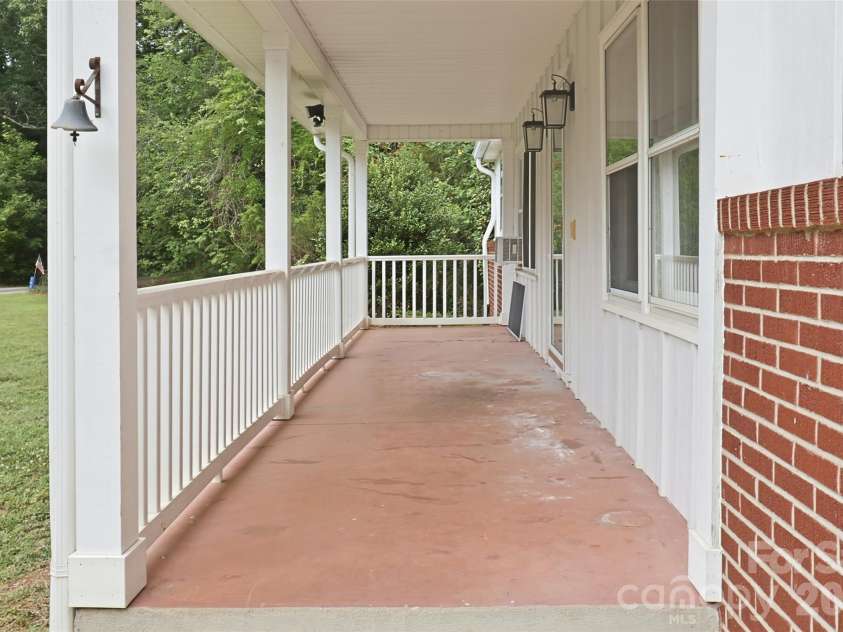 153 Southwinds Drive, Rutherfordton, NC 28139.  MLS# CAR4398388, YatesRealty ID 34776. 