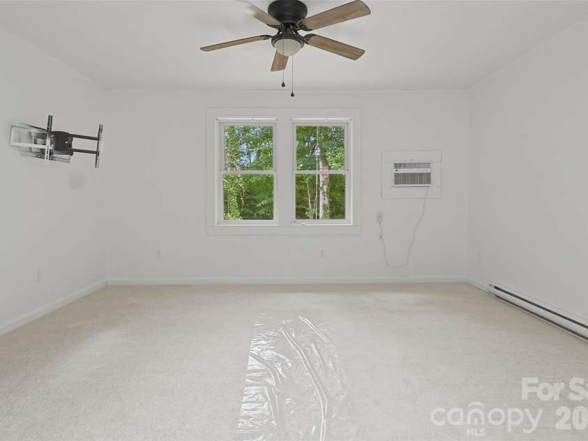 153 Southwinds Drive, Rutherfordton, NC 28139.  MLS# CAR4398388, YatesRealty ID 34776. 