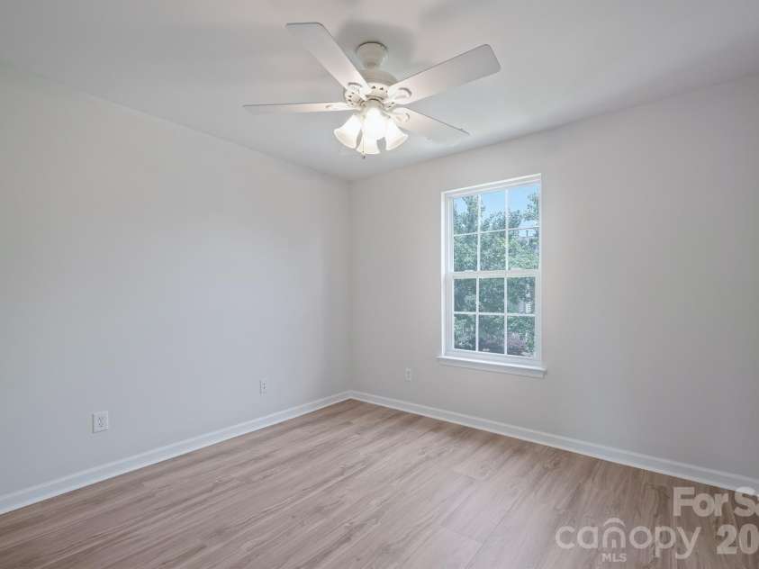 8165 Bridgegate Drive, Huntersville, NC 28078.  MLS# CAR4387320, YatesRealty ID 34777. 