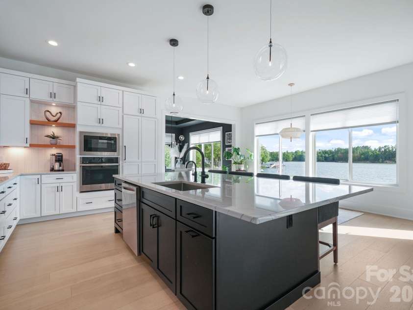 850 Mainsail Road, Salisbury, NC 28146.  MLS# CAR4398206, YatesRealty ID 34778. 