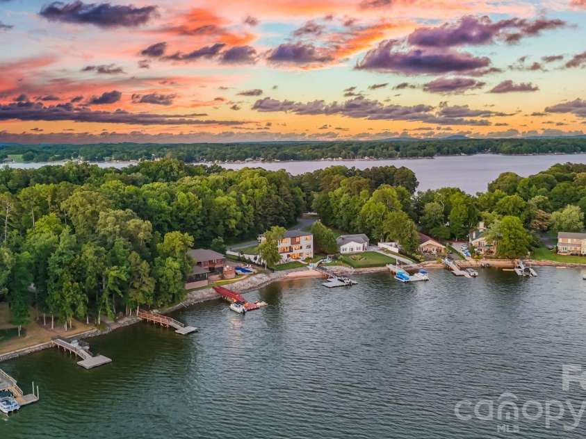 850 Mainsail Road, Salisbury, NC 28146.  MLS# CAR4398206, YatesRealty ID 34778. 