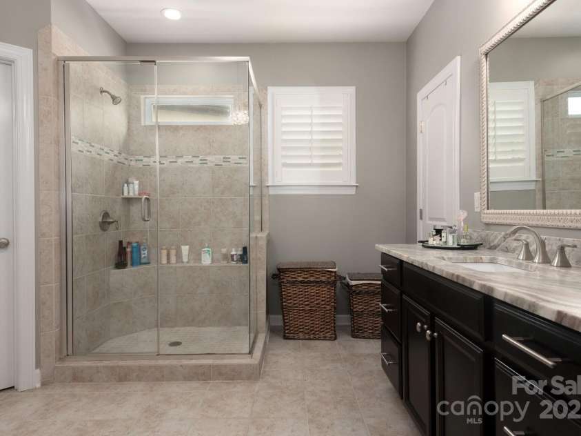 4225 Jasmin May Drive, Charlotte, NC 28226.  MLS# CAR4238243, YatesRealty ID 3478. 