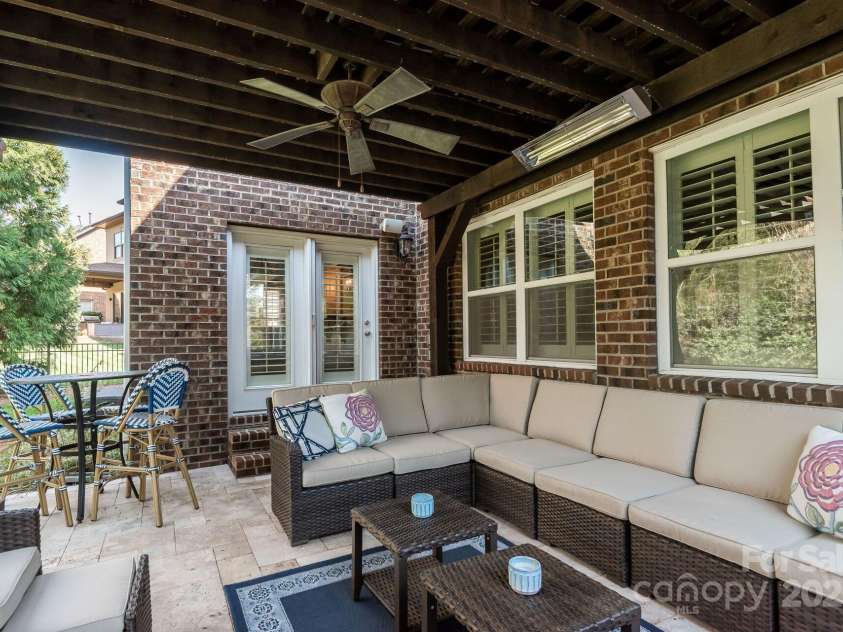 4225 Jasmin May Drive, Charlotte, NC 28226.  MLS# CAR4238243, YatesRealty ID 3478. 