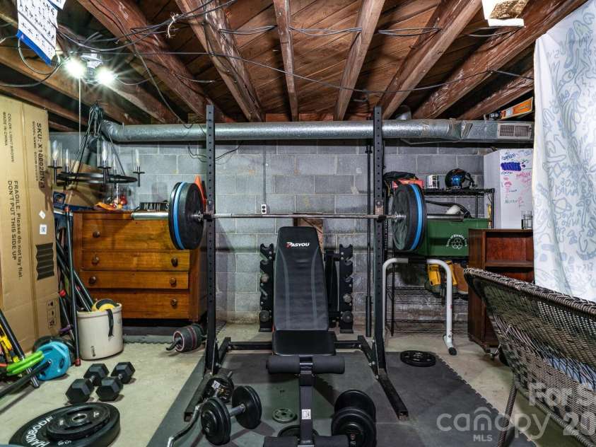 649 Ransom Street, Blowing Rock, NC 28605.  MLS# CAR4336199, YatesRealty ID 3478. 