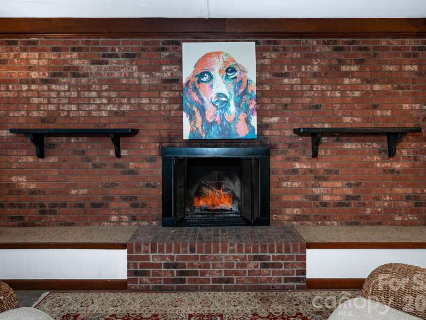 649 Ransom Street, Blowing Rock, NC 28605.  MLS# CAR4336199, YatesRealty ID 3478. 