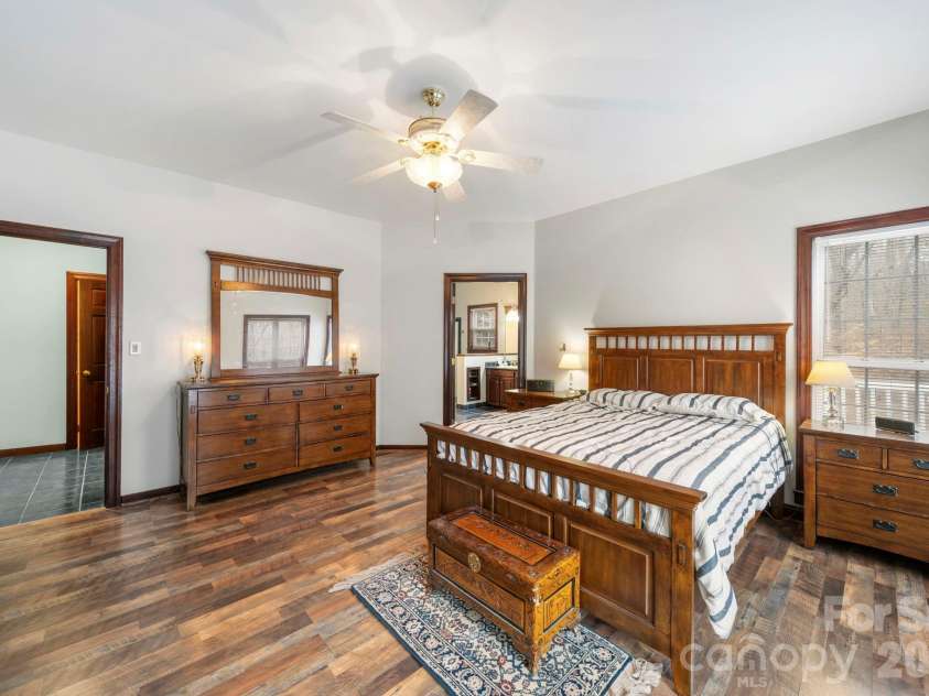 6650 Dellwood Drive, Kannapolis, NC 28081.  MLS# CAR4332230, YatesRealty ID 3478. 