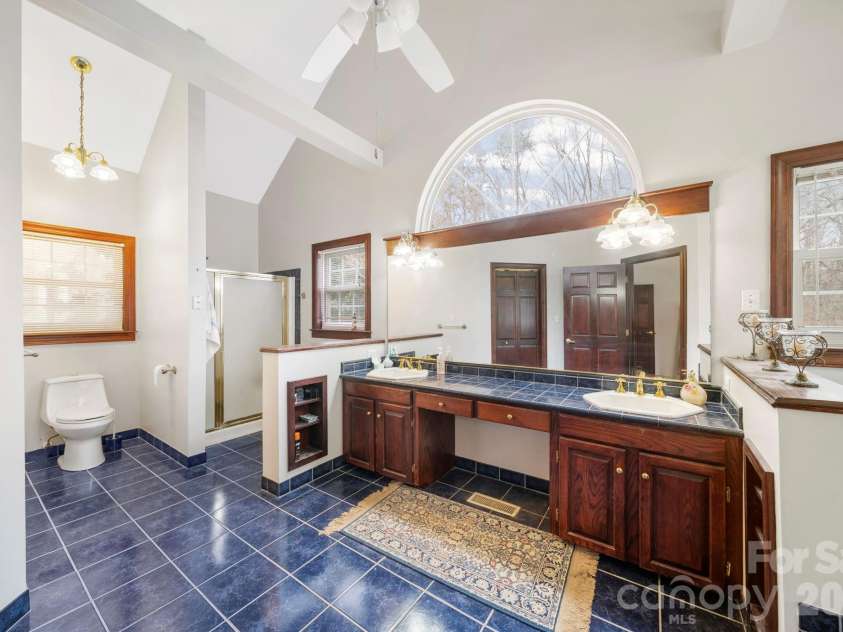 6650 Dellwood Drive, Kannapolis, NC 28081.  MLS# CAR4332230, YatesRealty ID 3478. 