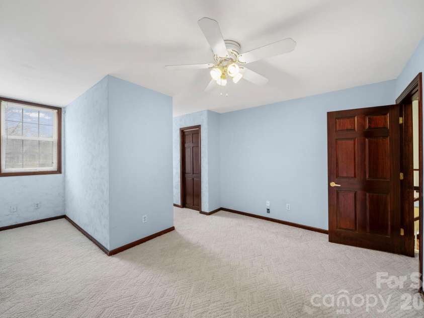 6650 Dellwood Drive, Kannapolis, NC 28081.  MLS# CAR4332230, YatesRealty ID 3478. 