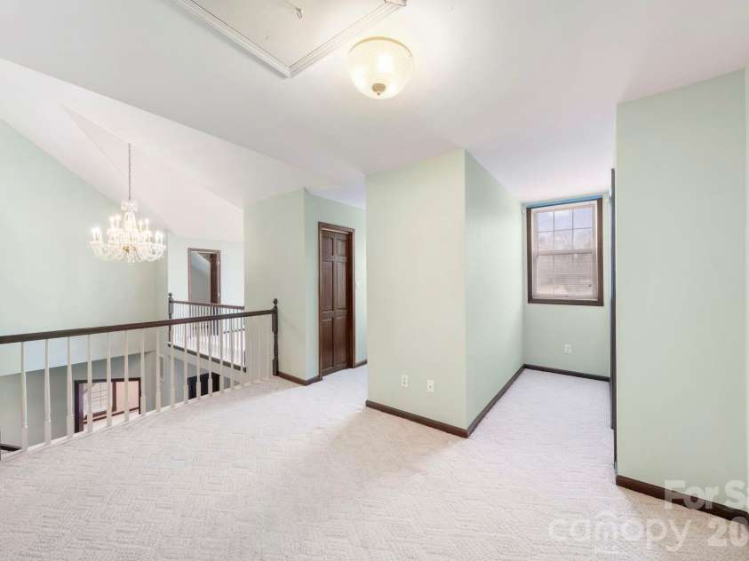 6650 Dellwood Drive, Kannapolis, NC 28081.  MLS# CAR4332230, YatesRealty ID 3478. 