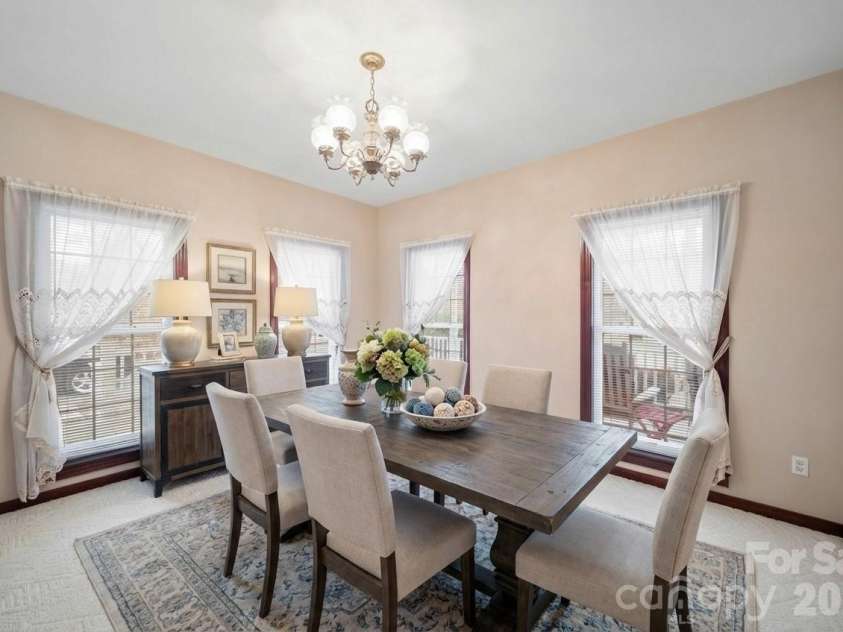 6650 Dellwood Drive, Kannapolis, NC 28081.  MLS# CAR4332230, YatesRealty ID 3478. Virtually Staged
