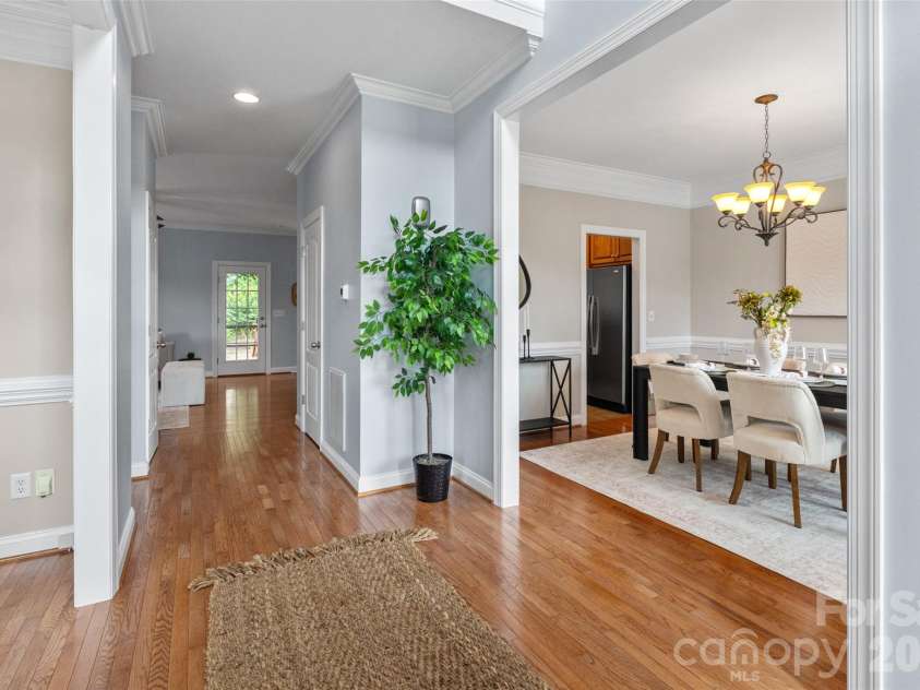5649 Old Town Lane, Gastonia, NC 28056.  MLS# CAR4392469, YatesRealty ID 34781. 