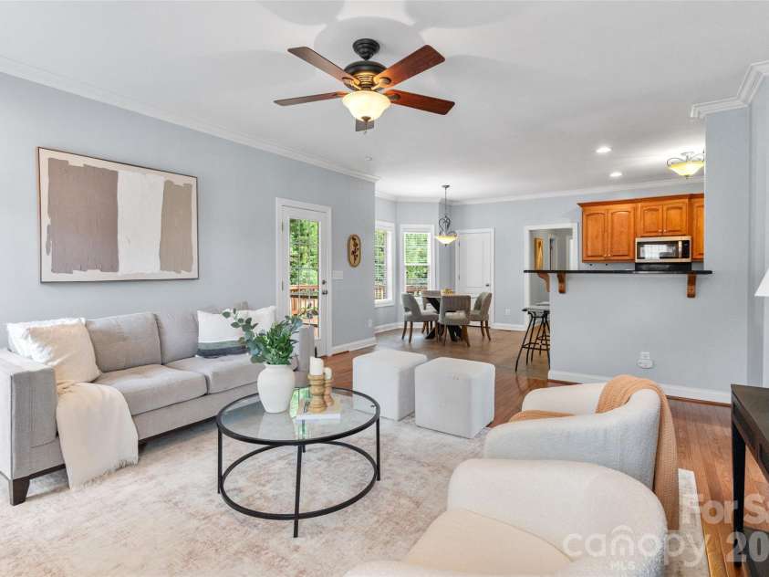 5649 Old Town Lane, Gastonia, NC 28056.  MLS# CAR4392469, YatesRealty ID 34781. 