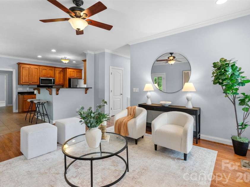5649 Old Town Lane, Gastonia, NC 28056.  MLS# CAR4392469, YatesRealty ID 34781. 