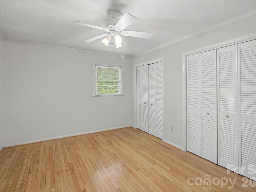 22 Mayfair Drive, Candler, NC 28715.  MLS# CAR4391102, YatesRealty ID 34782. 