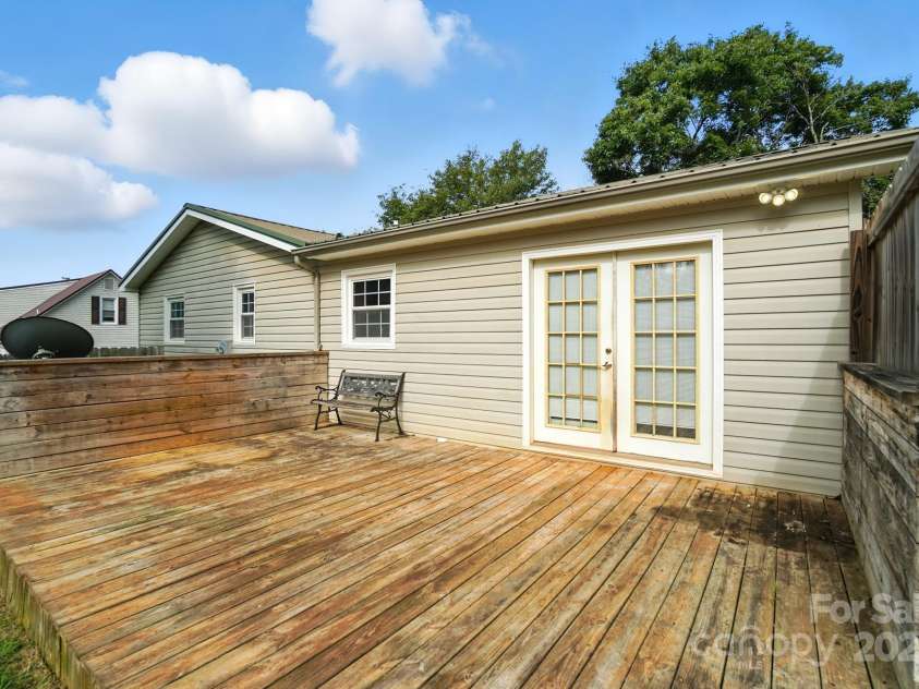 1751 Buffalo Shoals Road, Statesville, NC 28677.  MLS# CAR4293202, YatesRealty ID 34783. 