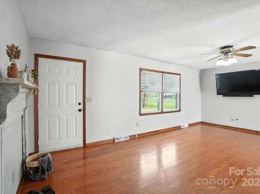 1751 Buffalo Shoals Road, Statesville, NC 28677.  MLS# CAR4293202, YatesRealty ID 34783. 