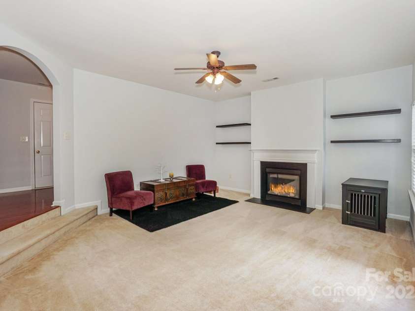 166 Glenn Allen Road, Mooresville, NC 28115.  MLS# CAR4263759, YatesRealty ID 34785. 