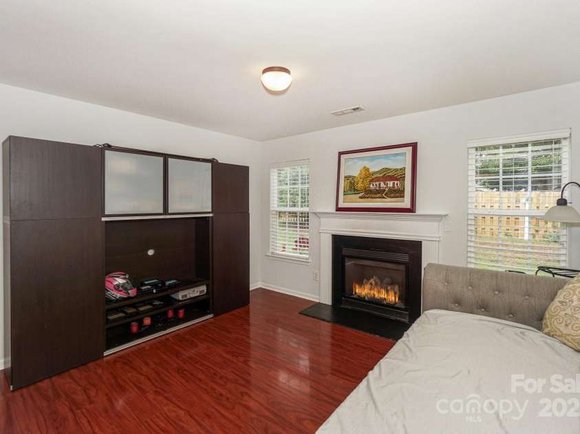 166 Glenn Allen Road, Mooresville, NC 28115.  MLS# CAR4263759, YatesRealty ID 34785. 