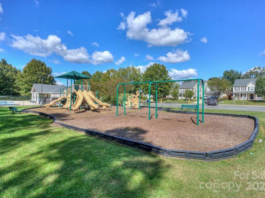 166 Glenn Allen Road, Mooresville, NC 28115.  MLS# CAR4263759, YatesRealty ID 34785. 