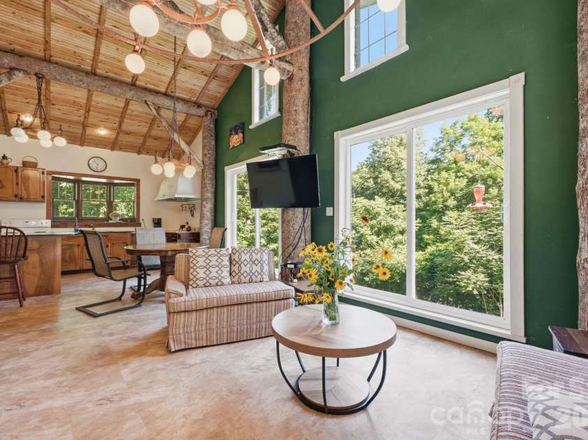 583 Dark Ridge Road, Sylva, NC 28779.  MLS# CAR4394353, YatesRealty ID 34785. Additional view of great room