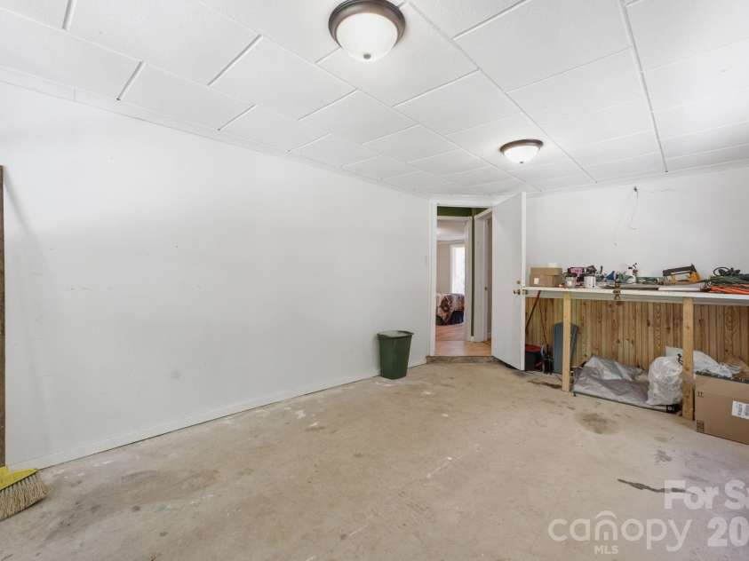 583 Dark Ridge Road, Sylva, NC 28779.  MLS# CAR4394353, YatesRealty ID 34785. Additional view of workshop/studio/garage