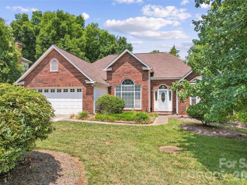 12408 Sandringham Place, Charlotte, NC 28262.  MLS# CAR4335846, YatesRealty ID 34786. 
