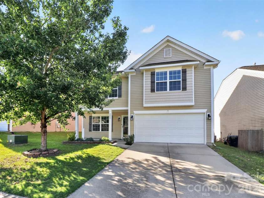 2043 Grimley Lane, Fort Mill, SC 29707.  MLS# CAR4397584, YatesRealty ID 34788. Front Elevation