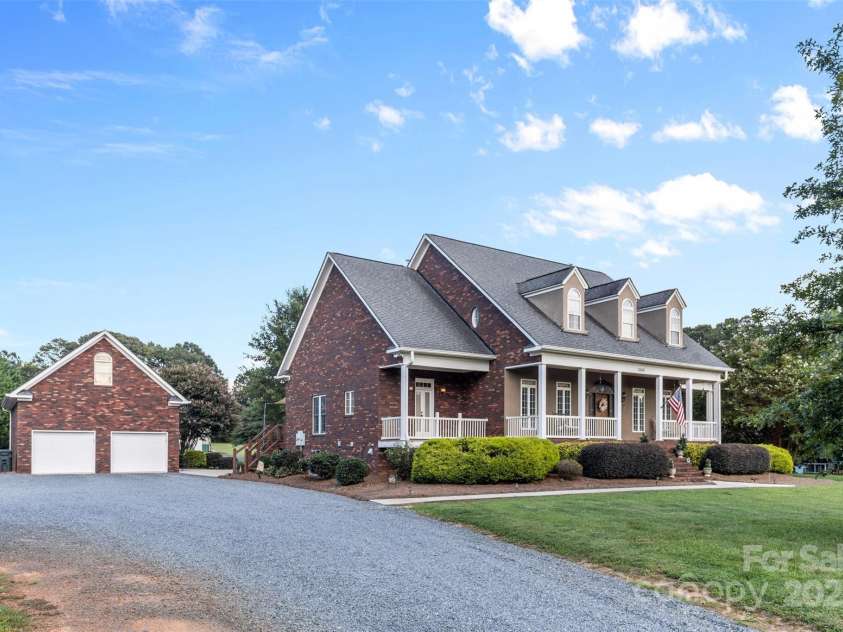 10030 Arlington Church Road, Mint Hill, NC 28227.  MLS# CAR4293870, YatesRealty ID 34789. 