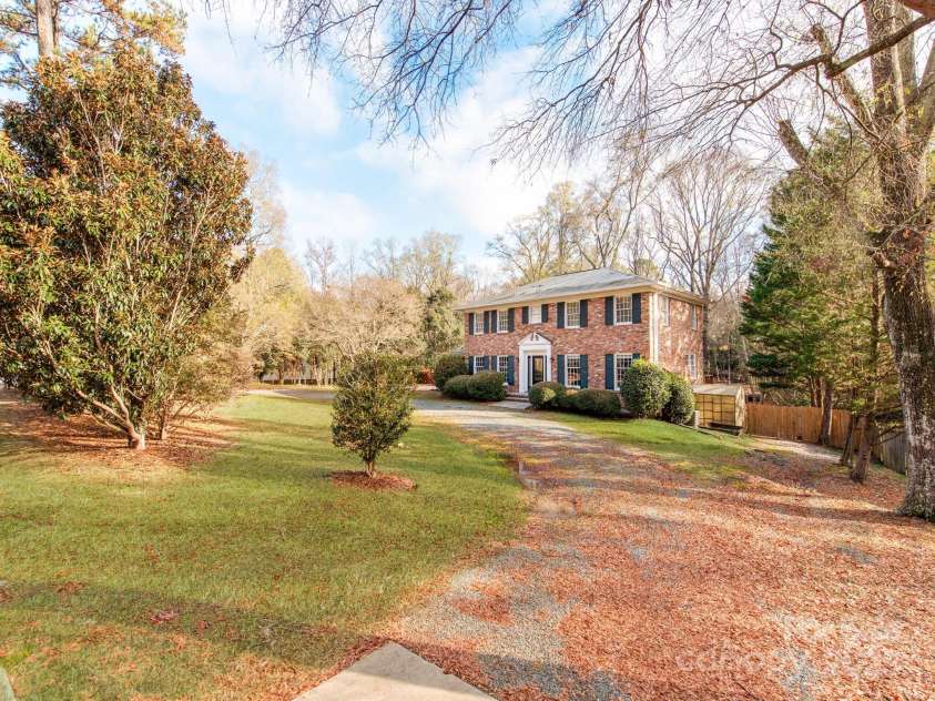 1311 Burtonwood Circle, Charlotte, NC 28212.  MLS# CAR4333889, YatesRealty ID 3479. 