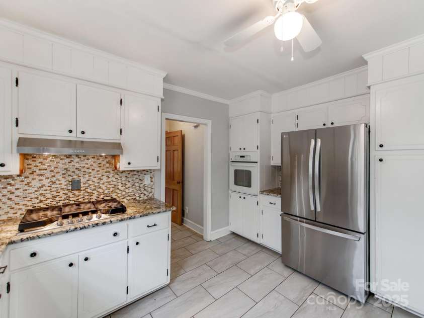 1311 Burtonwood Circle, Charlotte, NC 28212.  MLS# CAR4333889, YatesRealty ID 3479. 