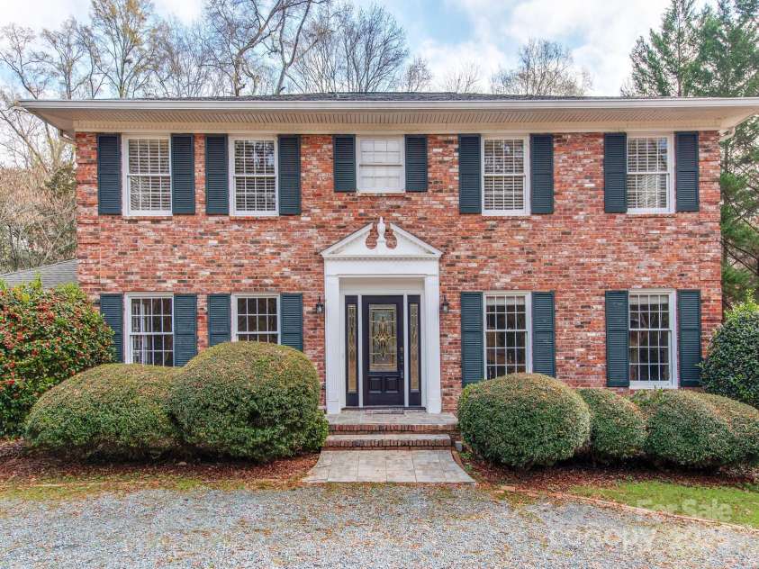 1311 Burtonwood Circle, Charlotte, NC 28212.  MLS# CAR4333889, YatesRealty ID 3479. 