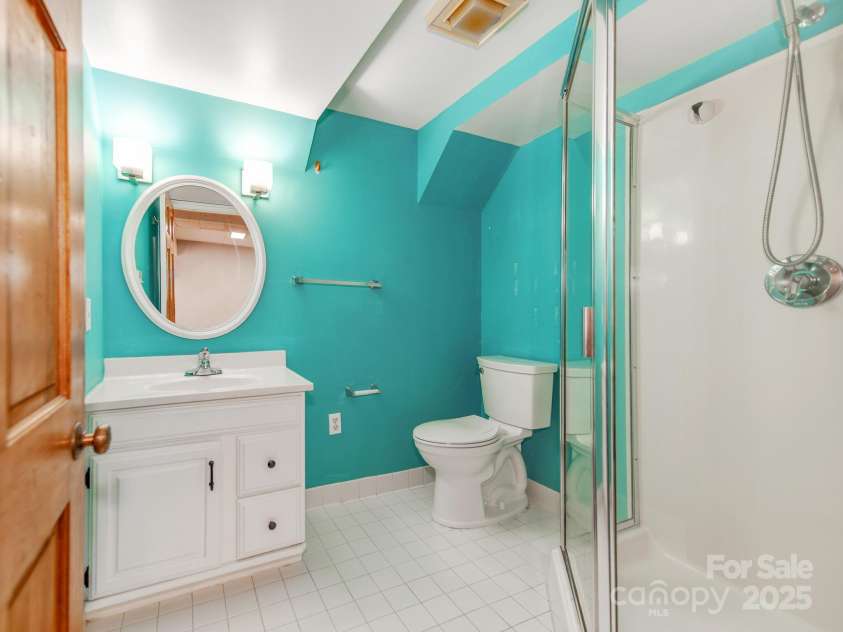 1311 Burtonwood Circle, Charlotte, NC 28212.  MLS# CAR4333889, YatesRealty ID 3479. 