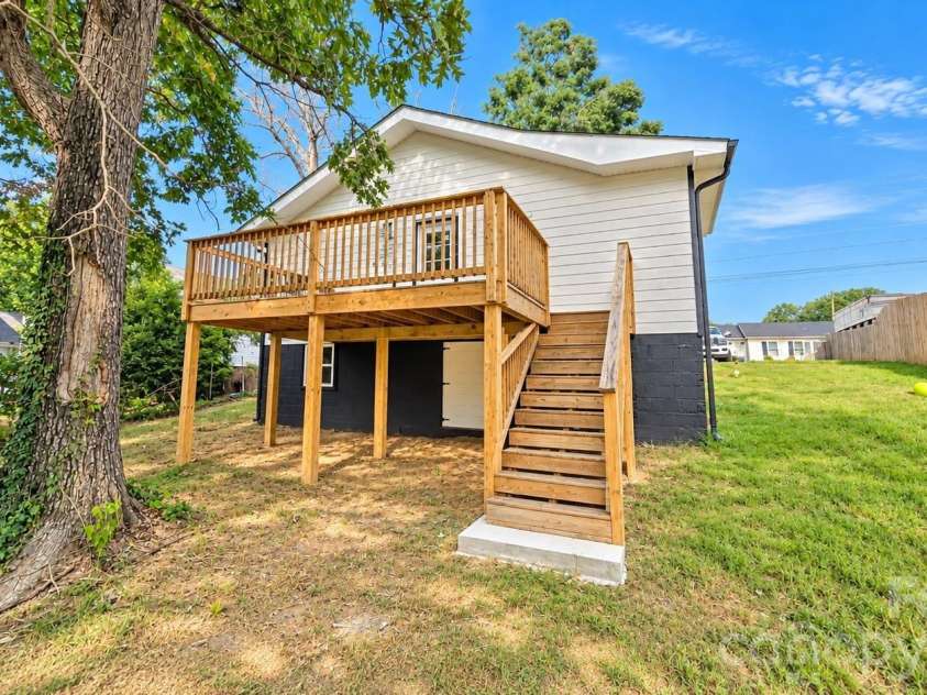 142 Morrow Avenue, Albemarle, NC 28001.  MLS# CAR4422142, YatesRealty ID 3479. 
